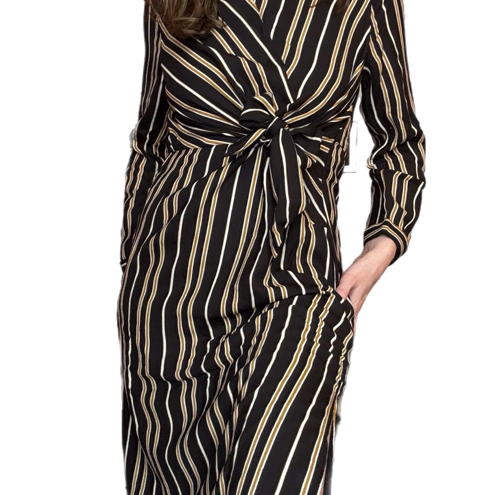 Promesa Black and Gold Striped Long Sleeve Dress